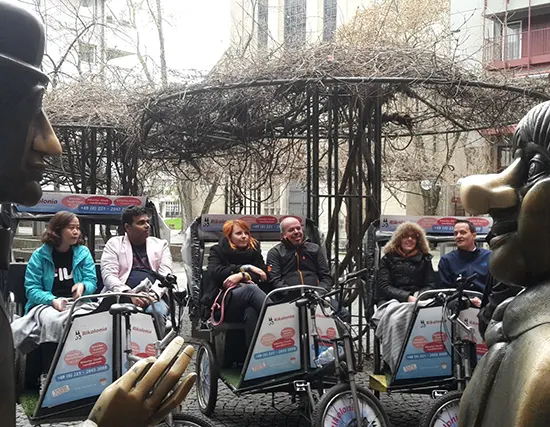 Pub tour with rickshaw ride through Cologne
