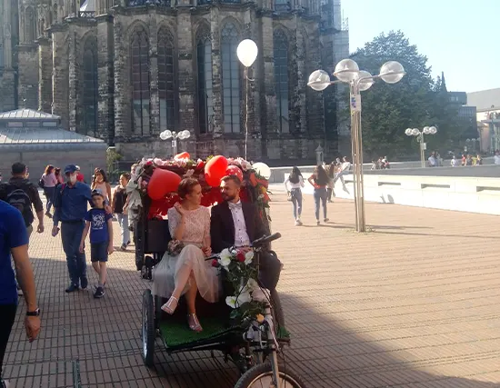 Wedding - ride by rickshaw in Cologne