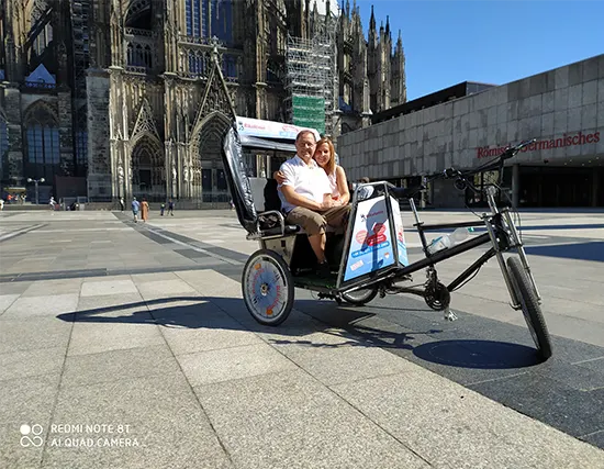 Rundfahrt mit der Rikscha durch Köln